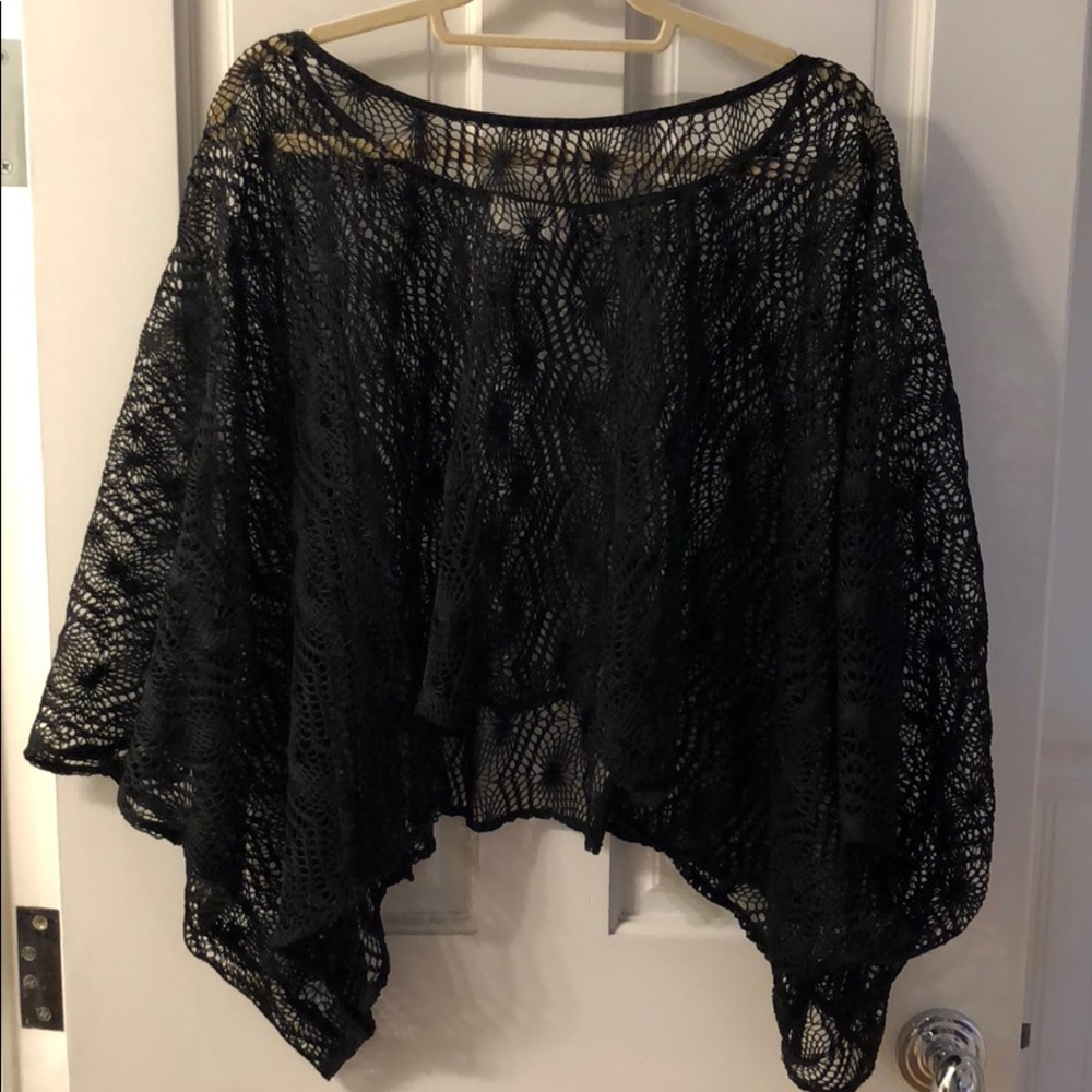 Alexis black top